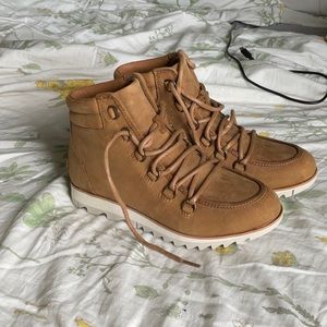 Sorel Brown Boots